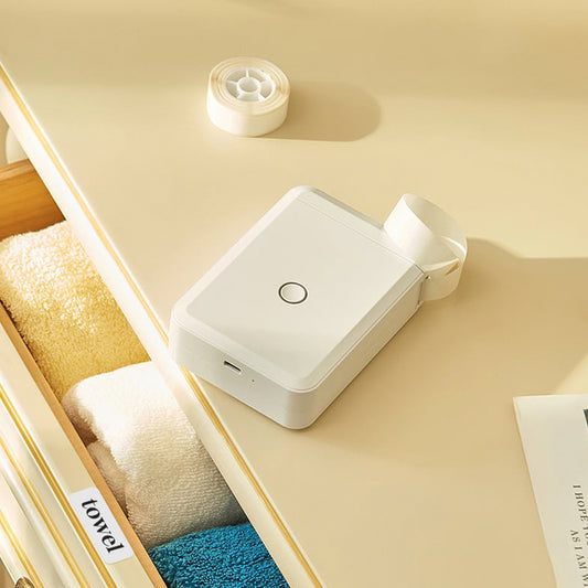 NIIMBOT D110 • White + Free roll of labels